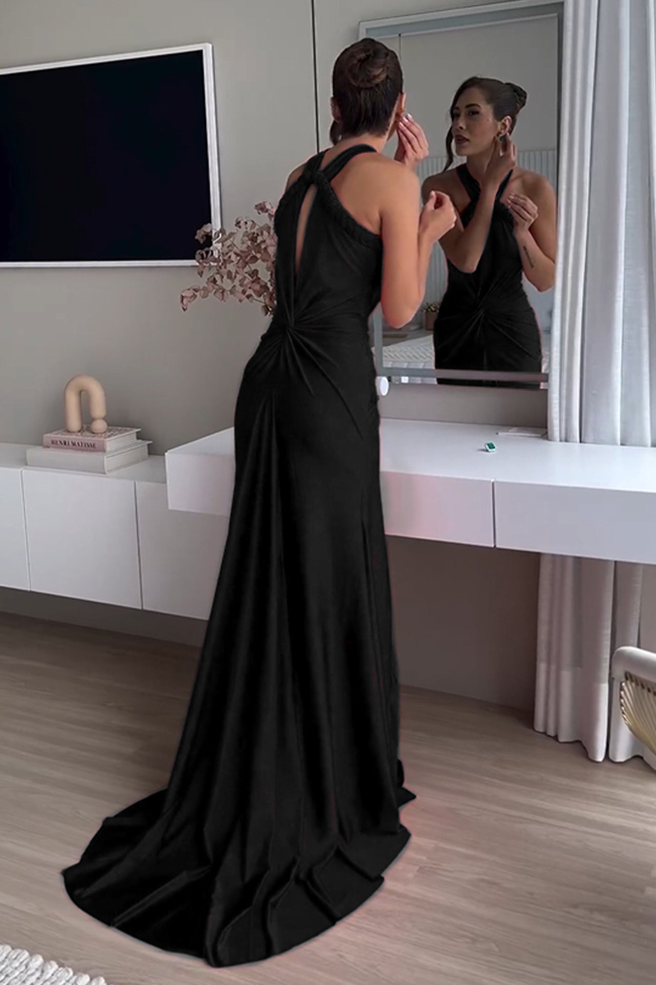 Vestido Dara- Luxo, Elegância  e Estilo